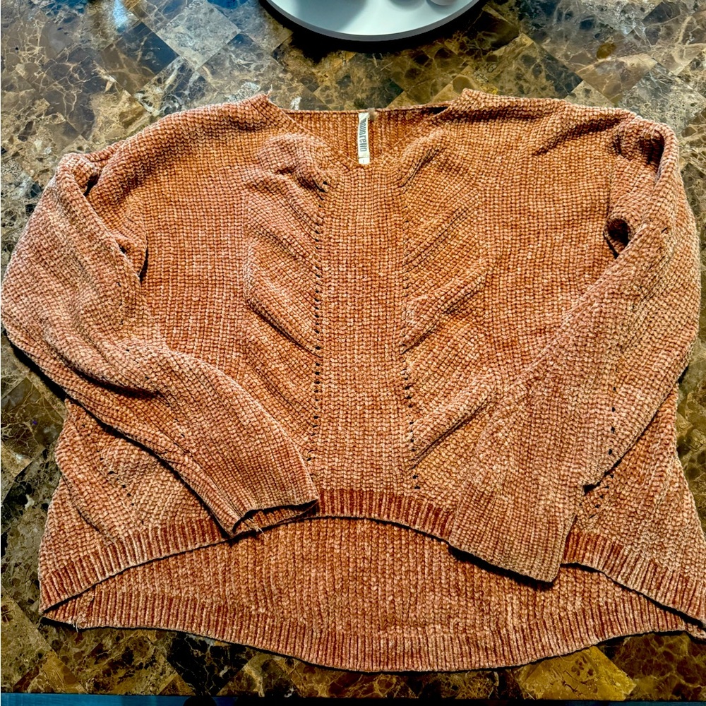Monoreno Sweater